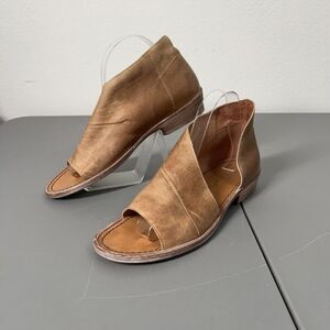Free People Mont Blac Flat Sandal Women EU 39 US 8.5 Biege Leather Open Toe